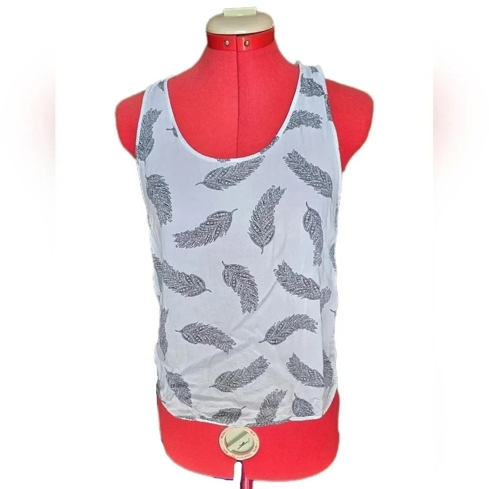 H&M, Size 6, Feather Print Sleeveless Top